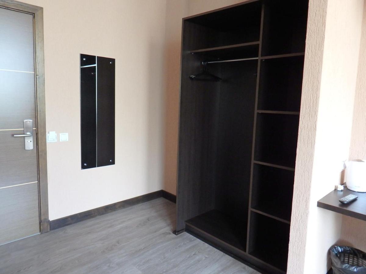 Sveciu Namai- Kazlu Ruda Hotel Bilik gambar